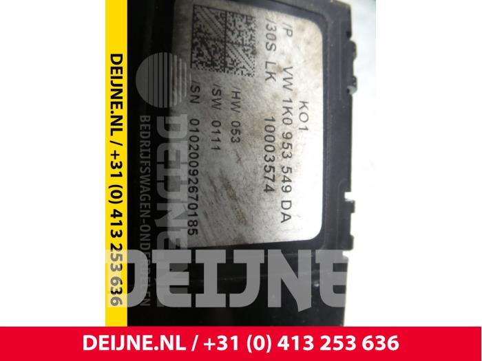 Volkswagen Caddy Stuurhoek sensor O32757