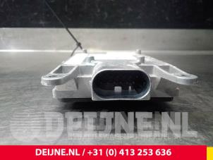 Audi Q3 Side assist sensor O32775 photo 3