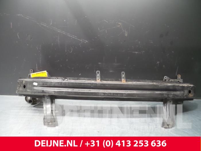 Volkswagen Passat Front bumper frame O32870