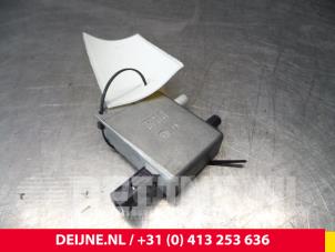 Mercedes Vito Antenna Amplifier O32922 photo 2