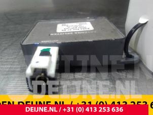 Mercedes Vito Antenna Amplifier O32927 photo 2