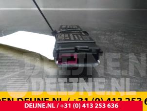Mercedes Vito Antenna Amplifier O32928 photo 3