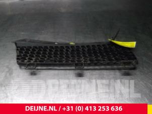Renault Master Grill O33078 foto 2