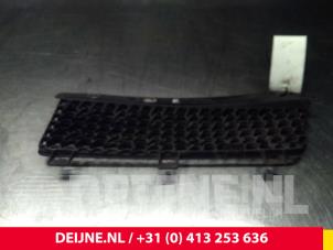 Renault Master Grill O33079 foto 2