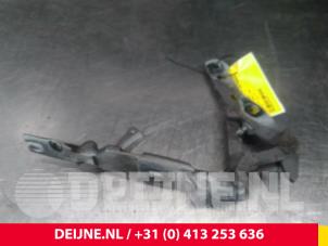 BMW X3 Motorhaube Scharnier O33385 foto 3