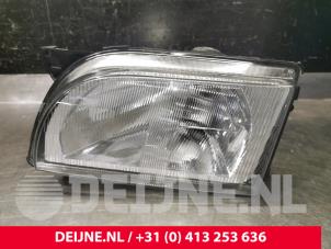 Ford Transit Koplamp links O33524 foto 3