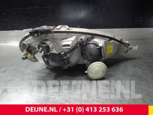 Mercedes A-Klasse Headlight, left O33532 photo 2