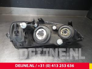 Opel Astra Headlight, left O33588 photo 2