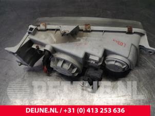 Hyundai H200 Scheinwerfer links O33663 foto 3