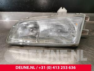 Gebruikte Linker Koplamp Hyundai H-1/H-200 2.5 Tdi Prijs € 24,20 Inclusief btw aangeboden door van Deijne Onderdelen Uden B.V.