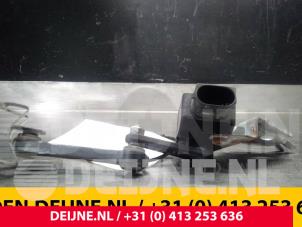 Mercedes C-Klasse Xenon Höhenregler O33759 foto 3