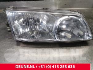 Gebruikte Rechter Koplamp Hyundai H-1/H-200 2.5 Tdi Prijs € 30,25 Inclusief btw aangeboden door van Deijne Onderdelen Uden B.V.