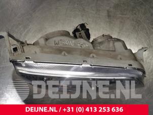 Hyundai H200 Scheinwerfer rechts O33901 foto 2