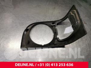 Hyundai H150 Koplamprand rechts O34016 foto 4