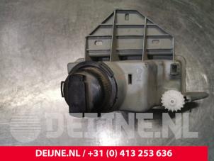 Volkswagen Transporter Nebelscheinwerfer links vorne O34058 foto 4