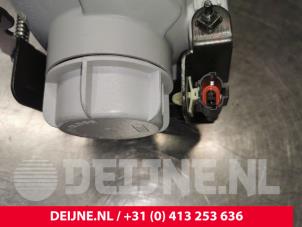 Hyundai H200 Fog light, front right O34127 photo 3