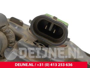 Renault Clio Nebelscheinwerfer rechts vorne O34147 foto 3