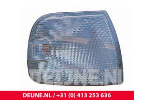 Nieuwe Pinker links Volkswagen Transporter Prijs € 12,10 Inclusief btw aangeboden door van Deijne Onderdelen Uden B.V.