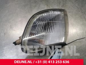 Gebruikte Pinker links Hyundai H-1/H-200 2.5 Tdi Prijs € 12,10 Inclusief btw aangeboden door van Deijne Onderdelen Uden B.V.