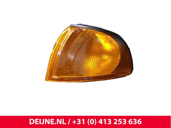Mitsubishi L400 Richtingaanwijzer links O34252