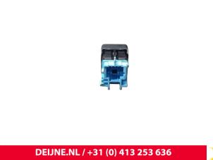 Mercedes Citan Switch (miscellaneous) O34366 photo 2