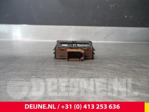 Volkswagen Crafter Start/stop switch O34377 photo 2