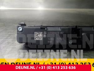 Mercedes Vito PDC Schalter O34393 foto 3