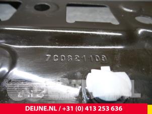 Volkswagen Crafter Front wing, left O34510 photo 3
