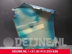 Nissan Interstar Front wing, left O34593 photo 2