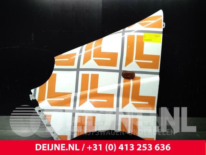 Renault Trafic Kotflügel links vorne O34651