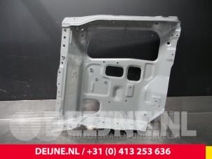 Nieuwe Frontpaneel Hyundai H200 Prijs € 90,75 Inclusief btw aangeboden door van Deijne Onderdelen Uden B.V.