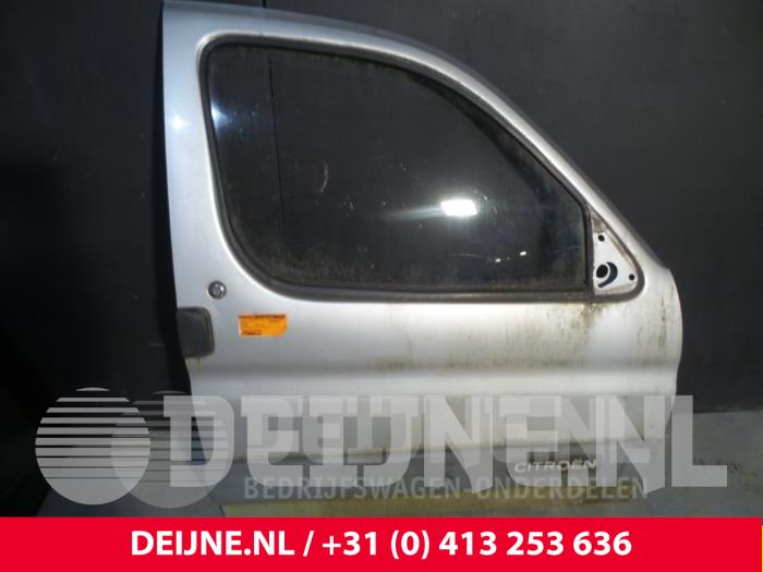 Citroen Berlingo Door 2-door, right O35916