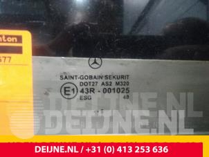 Mercedes Sprinter Portierruit 4Deurs rechts-voor O36510 foto 2