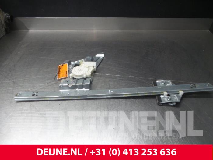 Volkswagen Crafter Fenstermechanik 2-türig links vorne O36800