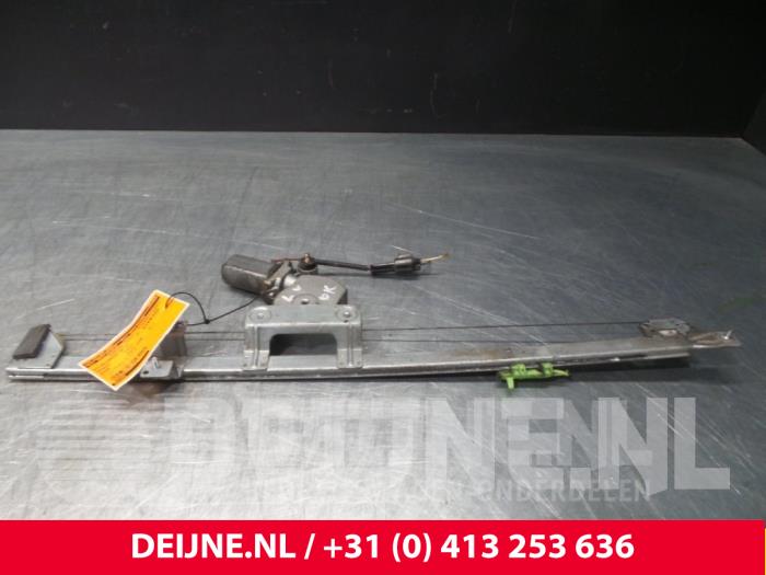 Peugeot Boxer Fenstermechanik 2-türig links vorne O36930