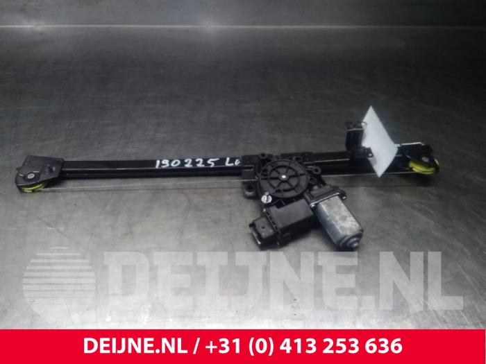 Peugeot Boxer Fenstermechanik 2-türig links vorne O36932