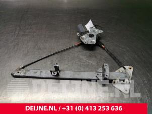 Mitsubishi Canter Ruitmechaniek 2Deurs links-voor O36977 foto 4