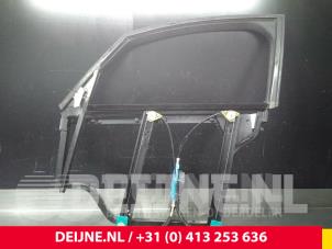 Gebruikte Raammechaniek 4Deurs links-voor Audi A2 Prijs € 60,00 Margeregeling aangeboden door van Deijne Onderdelen Uden B.V.