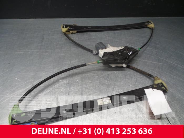 Audi A4 Window mechanism 4-door, front left O36988