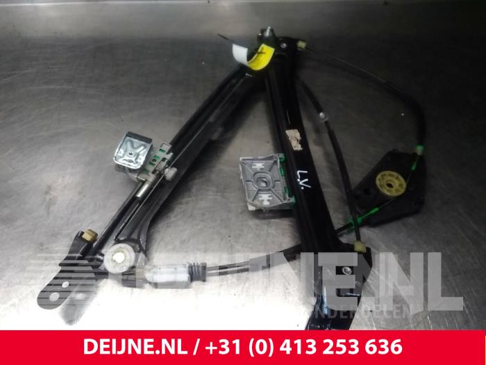 Audi A5 Ruitmechaniek 4Deurs links-voor O36991
