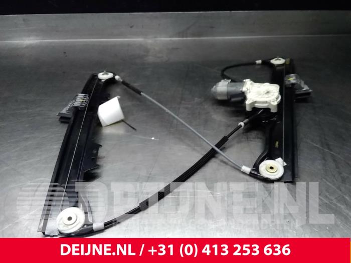BMW 5-Serie Ruitmechaniek 4Deurs links-voor O37015