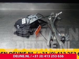 Seat Ibiza Window mechanism 4-door, front left O37114 photo 3