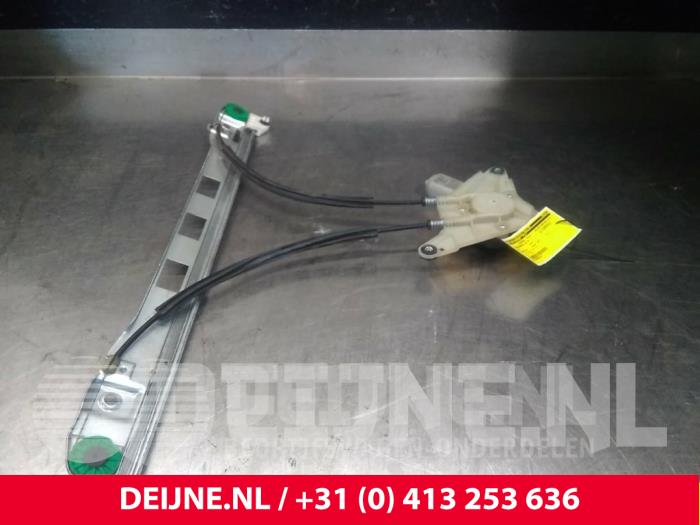 Opel Movano Ruitmechaniek 2Deurs rechts-voor O37262