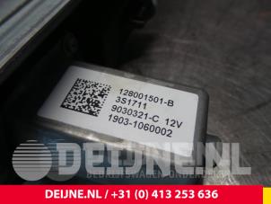 Opel Vivaro Fenstermechanik 2-türig rechts vorne O37266 foto 3