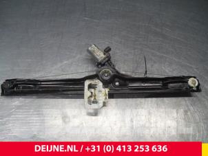Iveco New Daily Window mechanism 2-door, front right O37424 photo 2