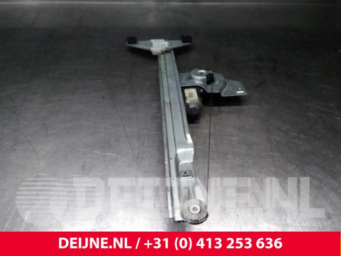 Peugeot Partner Fenstermechanik 2-türig rechts vorne O37481