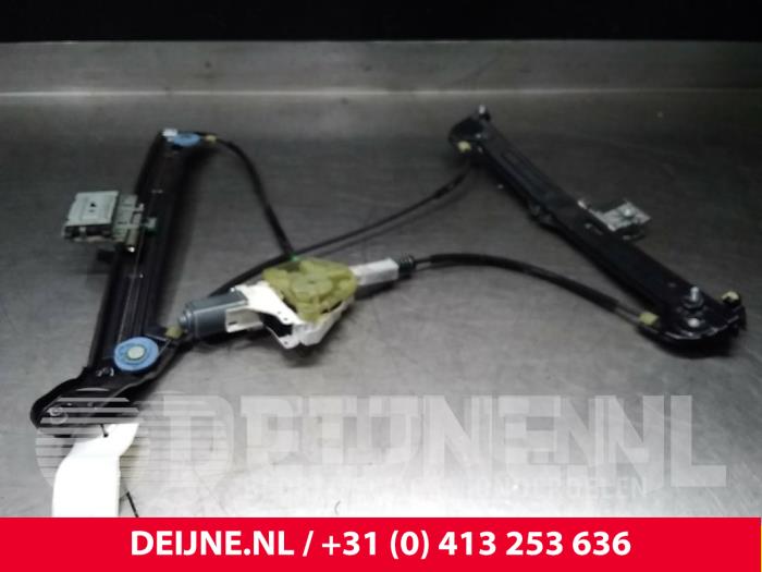 Audi A7 Ruitmechaniek 4Deurs rechts-voor O37549