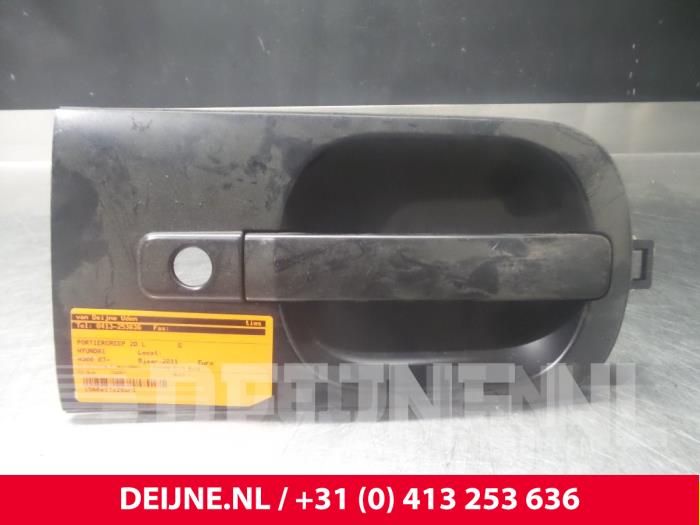 Hyundai H300 Portiergreep 2Deurs links O37722