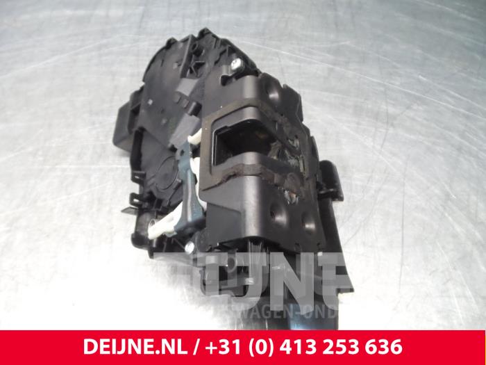 Ford Focus Türschlossmechanik 2-türig links O37857