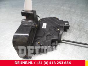 Ford Focus Türschlossmechanik 2-türig links O37858 foto 2